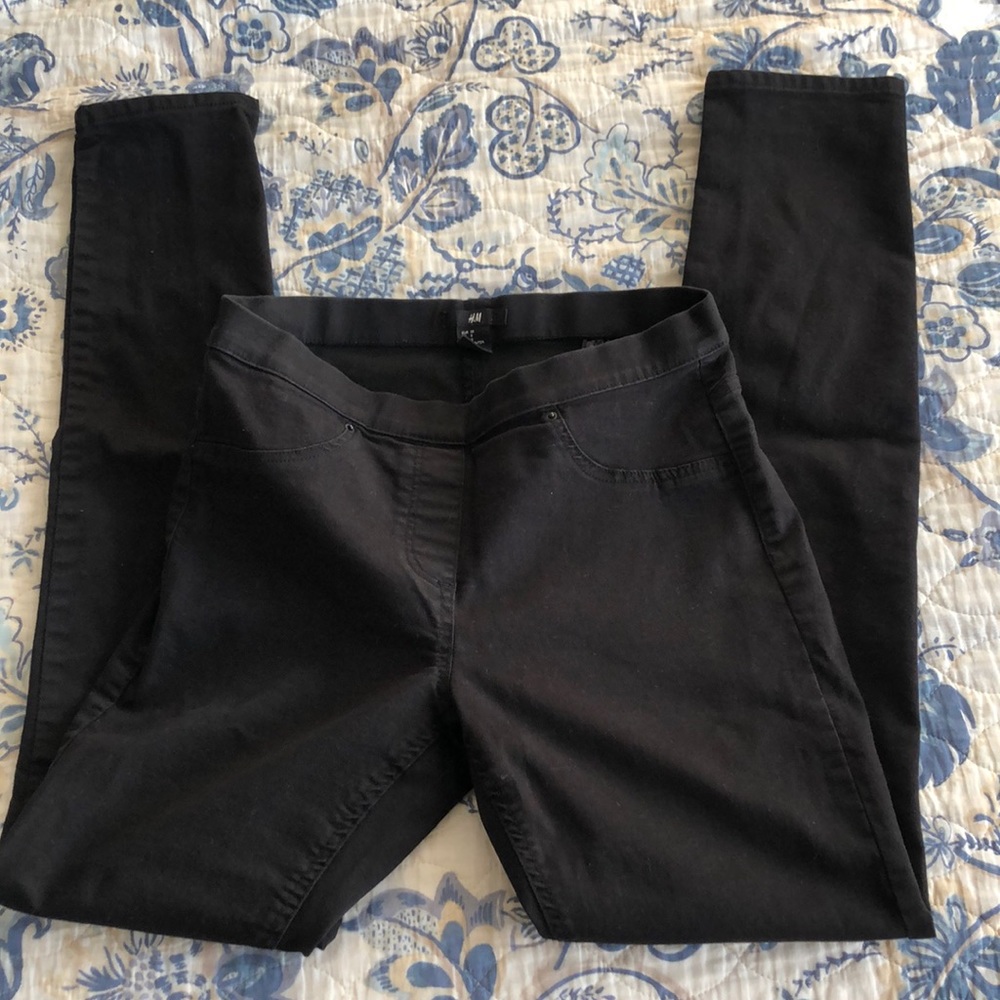 Black Skinny Jeans!!!